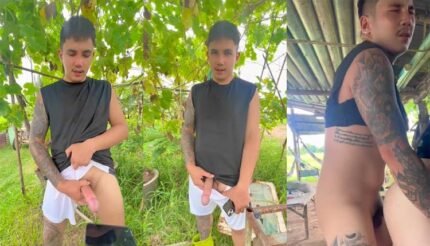 อาร์มร้อยเอ็ด ชวนFCเย็ดเอาท์ดอร์ หนุ่มอีสานหุ่นหมีโชว์ควยไซส์บิ๊กทำสวน เงี่ยนประกาศใครอยากนัดเย็ดมาเลย ระหว่างนี้เย็ดตากล้องไปพลางๆ