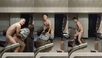 ดูเหมือนวันนี้เจ๊หงส์อารมณ์ไม่ค่อยดี หนุ่มจีนบ้านๆไม่รู้ว่าเงี่ยนมาจากไหน กระหน่ำเย็ดไม่ยั้ง