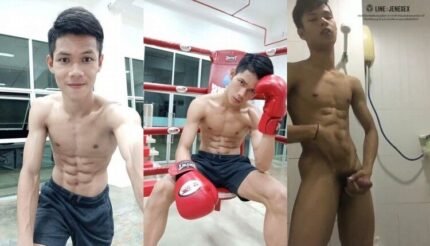 ลักกี้หนุ่มน้อยรูปหล่อ หุ่นนักกีฬา นอกจากรูปร่างจะดีมากลีลาชักว่าวกระเด้าลมว่าวสั่นระริกอย่างพริ้ว เงี่ยนขนาดนี้คลิปหลุดคงมีเพียบ มาน้ำแตกไปด้วยกัน